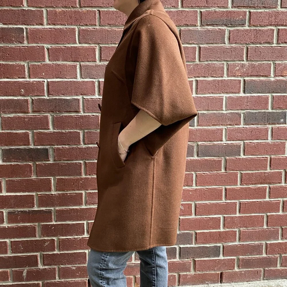 Michael Kors Doubleface Cape in Brown, size Medium - Picture 2 of 7